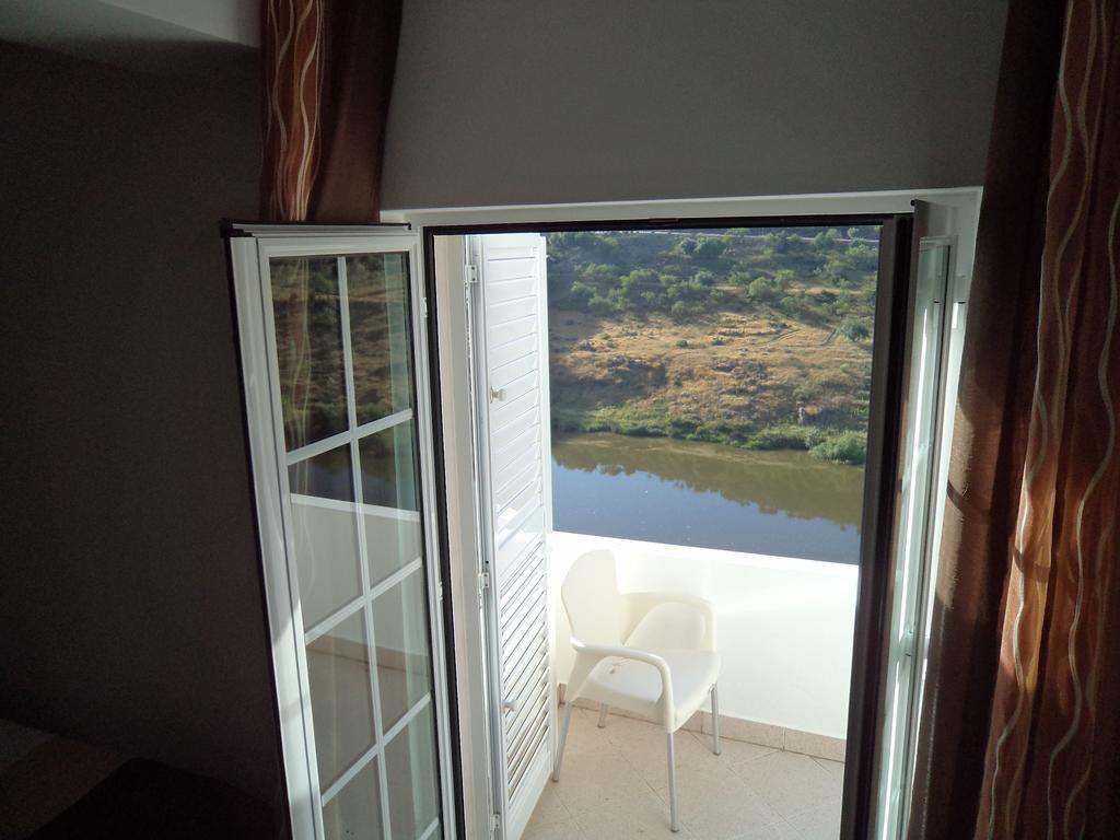 Paraiso D'El Rio Mertola Room photo